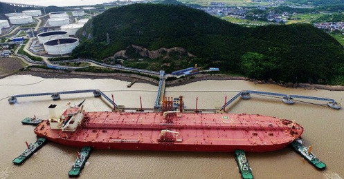 OPEC dự kiến cắt giảm sản lượng, giá dầu lên cao nhất 6 tuần