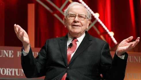 Tập đoàn của Warren Buffett không tiêu tiền dù đang nắm hơn 128 tỷ USD