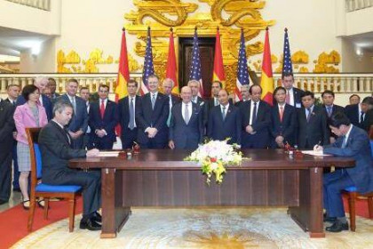 Vietnam Airlines ký kết hợp đồng hơn 1 tỷ USD bảo dưỡng động cơ và CNTT