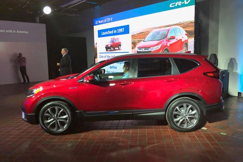 Honda CR-V 2020 chốt giá hơn 600 triệu đồng, 'đe nẹt' Mazda CX-5, Hyundai Tucson