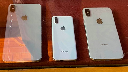 'iPhone mini' Trung Quốc 'đội lốt' hàng Thái Lan