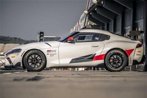 'Soi' xe đua Toyota GR Supra GT4 mới sắp bán ra thị trường