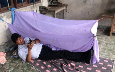 Cựu Tổng thống Bolivia phải ngủ dưới sàn đất trước khi sang Mexico tị nạn