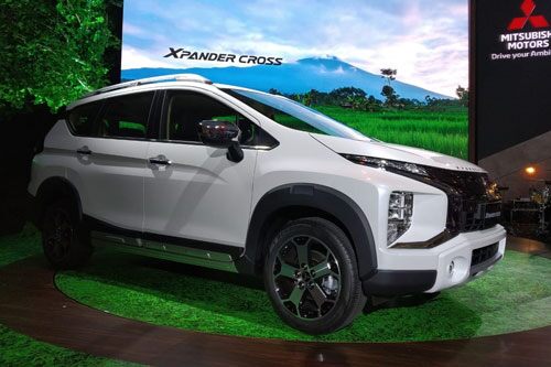 Ảnh chi tiết Mitsubishi Xpander Cross vừa ra mắt với giá hơn 430 triệu đồng