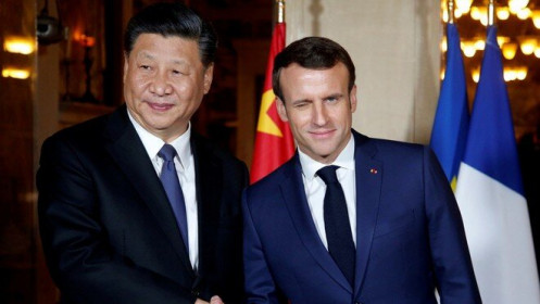 Dùng kinh tế "mua chuộc", Trung Quốc vẫn không thể ngăn Pháp hành động trên Biển Đông