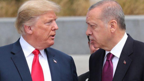 Tổng thống Thổ Nhĩ Kỳ “trái lời” ông Trump, tuyên bố không bỏ Nga