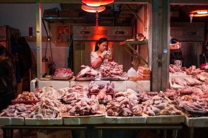 Thiếu thịt trầm trọng, Trung Quốc bất ngờ bỏ hạn chế nhập khẩu gia cầm của Mỹ