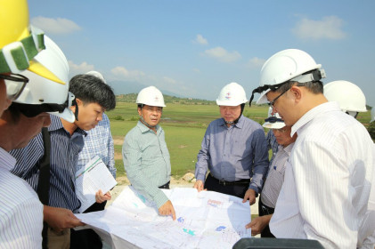 Giải tỏa điện sạch: Truyền tải đang dư sức, nhưng vẫn phải lo xa
