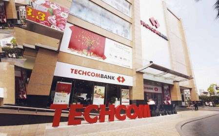 Ý định đánh cắp tài liệu mật, nhân viên Techcombank bị sa thải