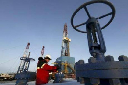 Giá dầu thế giới giảm mạnh do đàm phán thương mại Mỹ-Trung thiếu đột phá