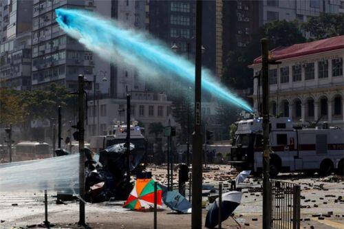 Biểu tình Hong Kong xuất hiện vũ khí tự chế, cung tên sát thương thế nào?