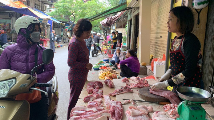 Giá thịt lợn miền Bắc có dấu hiệu 'hạ nhiệt'