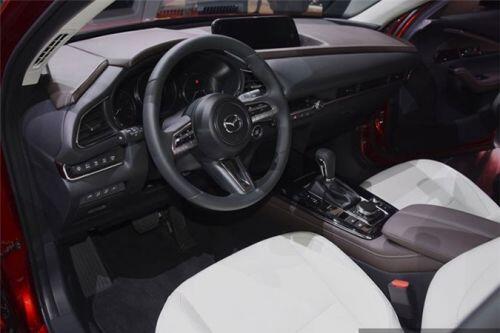 Mazda CX-30 giá từ 794 triệu đồng tại Malaysia, sắp về Việt Nam?