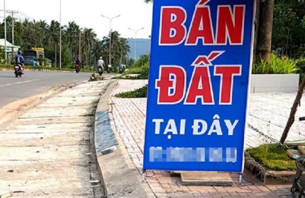 Thoát 'vòng kim cô', đất đặc khu hết thời sốt ảo
