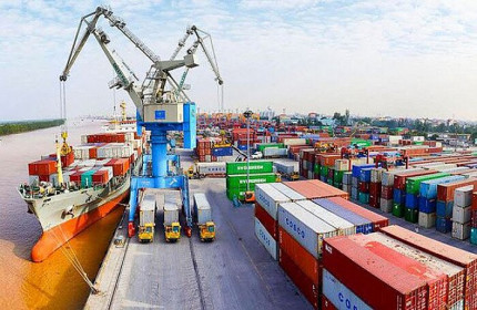 Việt Nam xuất siêu kỷ lục 9,12 tỷ USD từ đầu năm đến nay