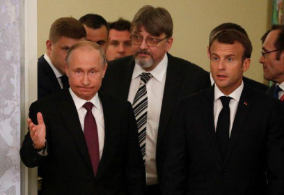 Tổng thống Pháp nói Nga không còn là kẻ thù của NATO