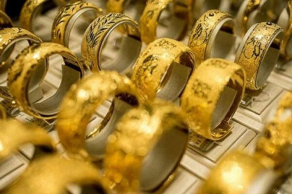 Giá vàng hôm nay 6/12, thấp thỏm chờ đợi, tăng giá đón đầu