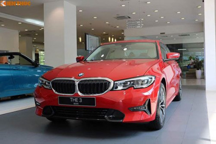 Cận cảnh BMW 330i Sport-Line rẻ hơn 330i M Sport 200 triệu tại Việt Nam