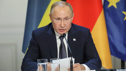 Tổng thống Putin lên án việc thể thao Nga bị cấm tham dự Olympic và World Cup