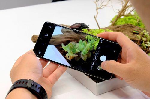 Samsung ra mắt Galaxy A51, 3 camera, hỗ trợ chụp ảnh cận cảnh, giá 7,99 triệu đồng