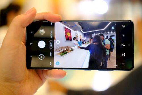 Samsung ra mắt Galaxy A51, 3 camera, hỗ trợ chụp ảnh cận cảnh, giá 7,99 triệu đồng