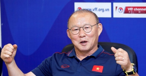 Những huấn luyện viên nào bị sa thải sau thất bại trước thầy Park Hang-seo?