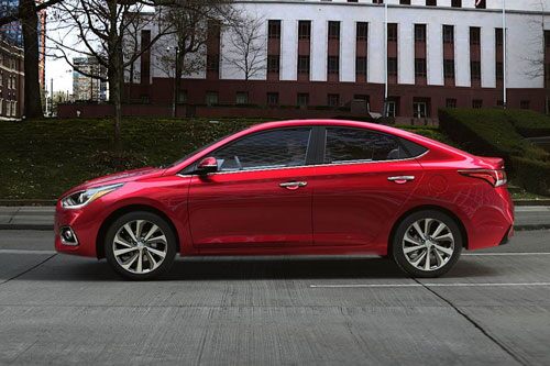 Top 10 xe sedan giá rẻ đáng mua nhất thế giới: Honda Civic, Mazda 3, Hyundai Accent góp mặt