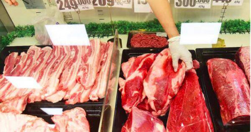 Bộ Công thương: Thịt heo tăng chóng mặt do người nuôi găm hàng chờ giá cao