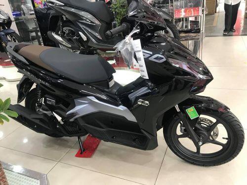 Honda Air Blade 2020 ồ ạt về đại lý, giá khoảng 60 triệu đồng