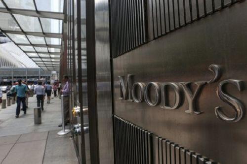 [NGÂN HÀNG- CHỨNG KHOÁN TUẦN TỪ 16-21/12]: Chứng khoán năm 2020 sẽ 'thăng hoa", Moody's hạ bậc tín nhiệm 18 ngân hàng Việt