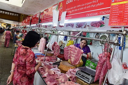 Điểm lại những lần giá thực phẩm tăng cao trong năm 2019
