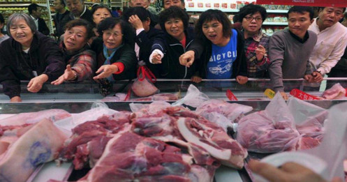 Trung Quốc tăng cường "gom hàng", lợn nhập khẩu khó vào Việt Nam