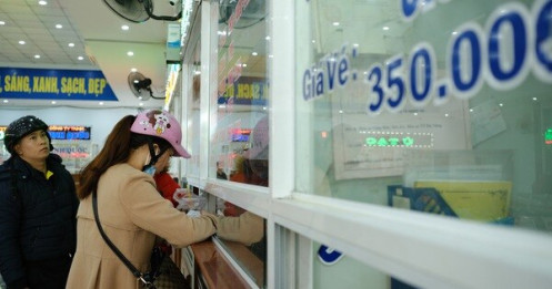 Giá tăng 20-50%, Đà Nẵng khẳng định đủ vé xe Tết