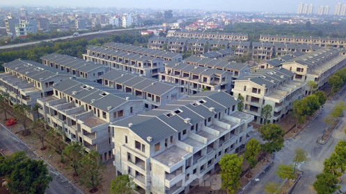 Ai tiếp tay cho 200 biệt thự, nhà phố xây 'chui' bán tùm lum ở Hưng Yên?