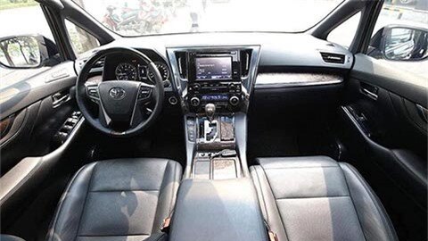 Cường Đô la mua MPV hạng sang Toyota Alphard giá hơn 4 tỷ đồng