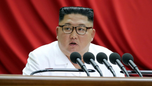 Chủ tịch Kim Jong-un yêu cầu chuẩn bị đáp trả, Mỹ kêu gọi hòa bình