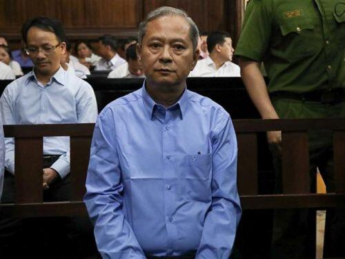 Cựu Phó chủ tịch UBND TP.HCM Nguyễn Hữu Tín bị tuyên phạt 7 năm tù