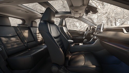 Chi tiết xe SUV bán chạy nhất của Toyota