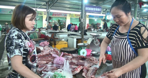 Giá thịt lợn tăng không dừng, lo ngại tiếp tục "phi mã" dịp cận Tết