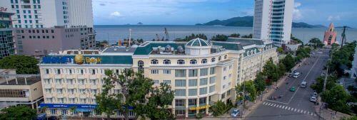 Gia tộc tỷ phú họ Trần và hai thương vụ thâu tóm đất vàng kín tiếng ở Nha Trang