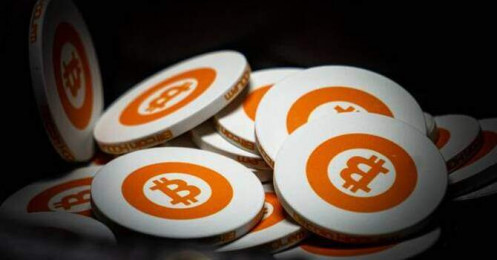 Giá Bitcoin lại giảm “sốc”