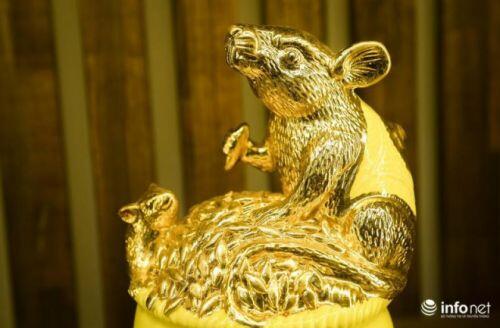 Đa dạng “Chuột ôm hũ vàng” được săn đón chơi Tết Canh Tý 2020