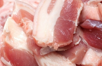 Bộ Công Thương: Triển khai hỗ trợ kết nối nhập khẩu thịt lợn