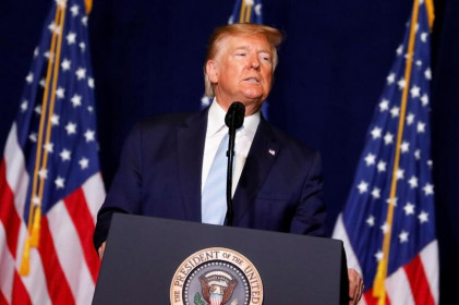 Tổng thống Donald Trump phát biểu về vụ tấn công của Iran: Áp đặt lệnh cấm vận tối đa