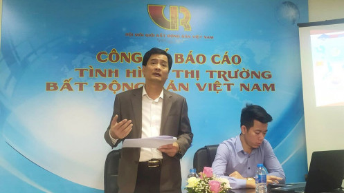 Thị trường bất động sản 'quay lưng' với dự án đẩy giá quá cao