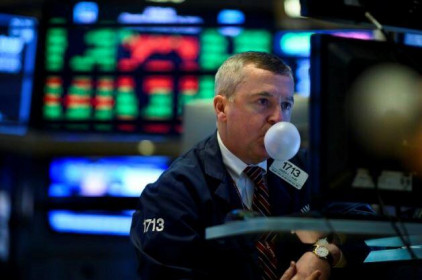 Phố Wall khởi sắc, đẩy Nasdaq Composite leo lên kỷ lục mới sau nhận định của ông Trump về Iran