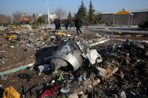 Mỹ từng trả giá đắt cho sai lầm hệt Iran trong vụ bắn rơi máy bay Ukraine