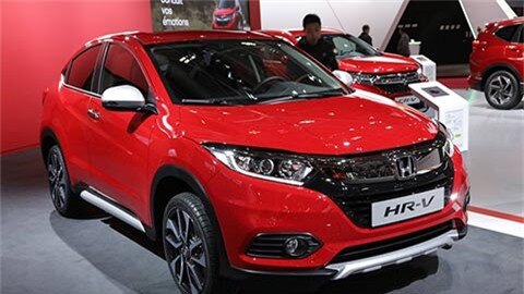 Honda HR-V giảm giá 100 triệu tại đại lý, quyết đấu Hyundai Kona, Ford EcoSport