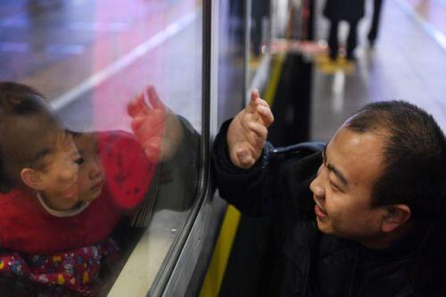 Trung Quốc bắt đầu cuộc di dân lớn nhất hành tinh với 3 tỷ chuyến đi