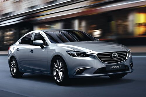 Mazda 6 giảm giá mạnh, quyết 'đấu' với Toyota Camry, Honda Accord